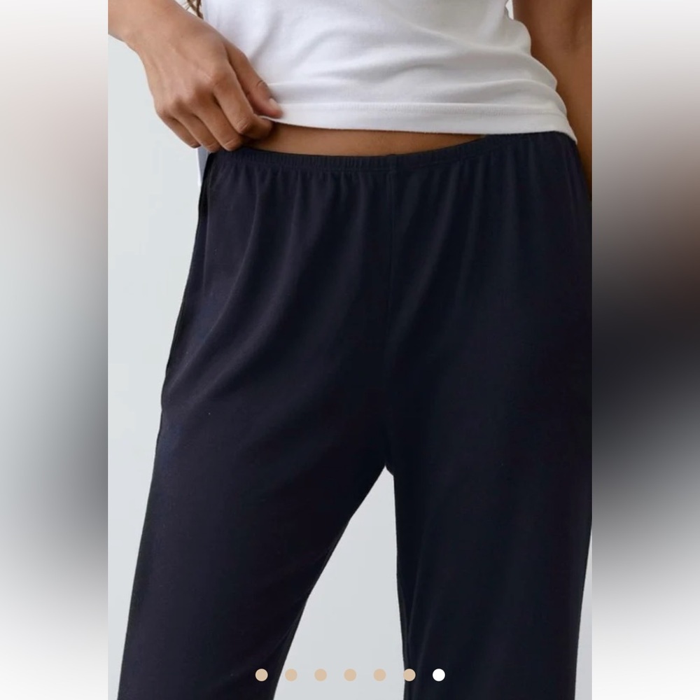 DONNI The Baby Rib Scallop Pant - Picture 7 of 7
